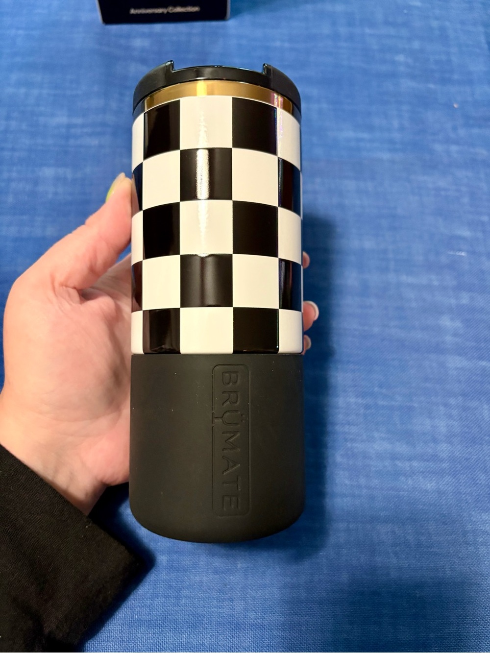 Brumate Royal Check 18oz Strova - Picture 2 of 7